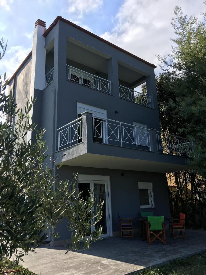 Modern House ξενώνας Άφυτος Εξωτερικό φωτογραφία